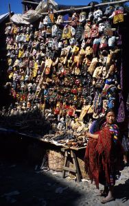Chichicastenango - prodejna masek
